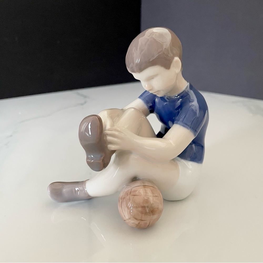 Boy Lacing Shoes with Ball Figurine #2374 - B&G Copenhagen